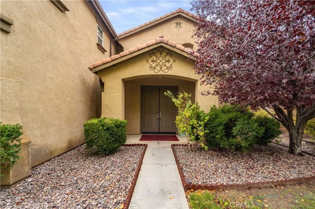 Photo of 43219 Fanchon Avenue, Lancaster, CA 93536 (MLS # SR25269513)