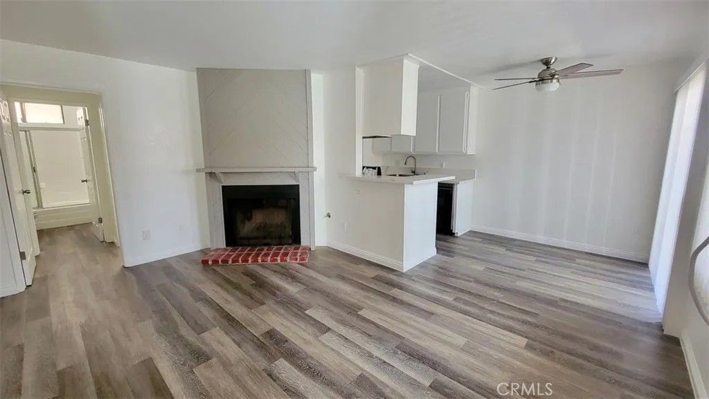 Photo of 14817 Sylvan Street #3, Van Nuys, CA 91411 (MLS # SB25273144)