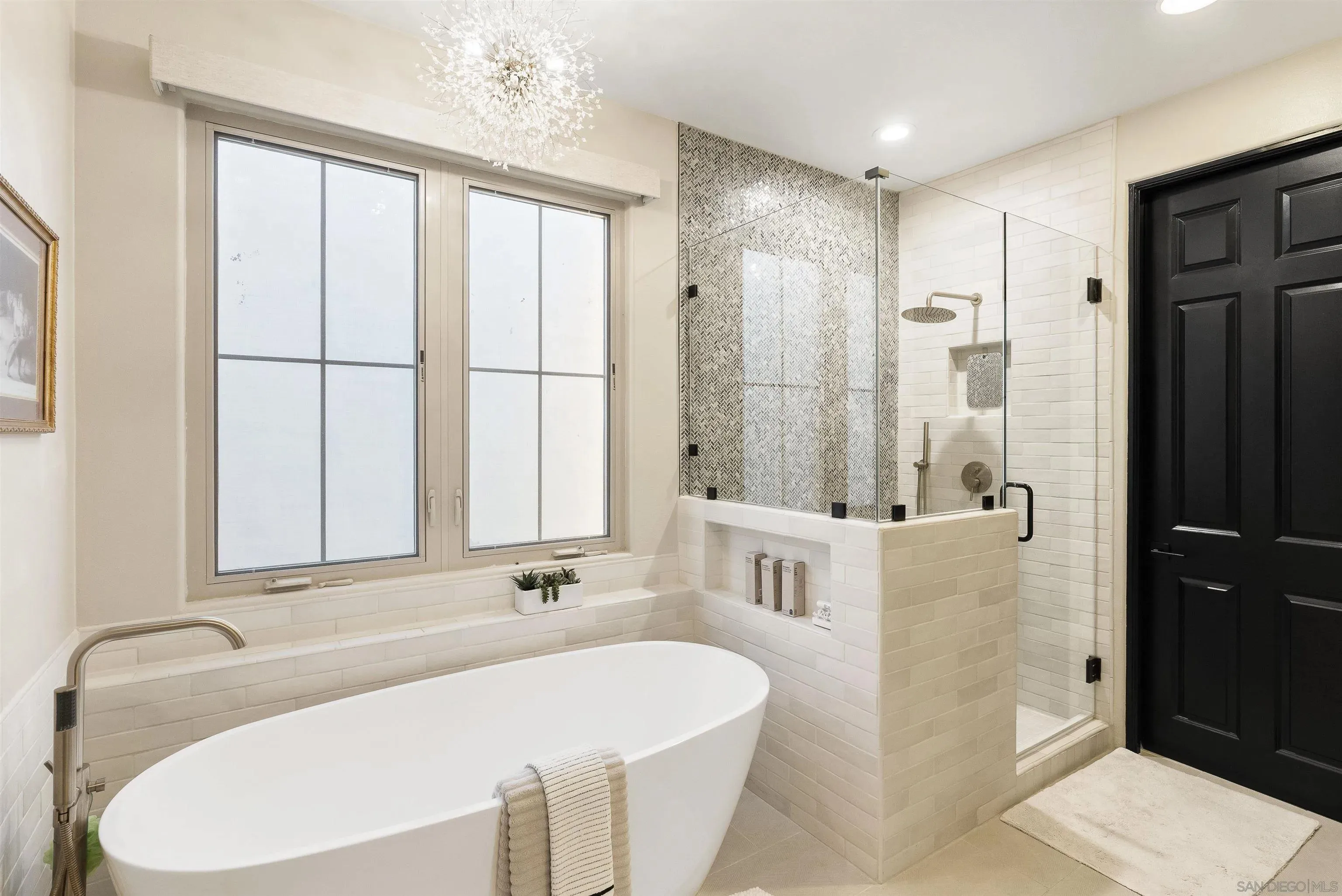 San Diego, California 92127, United States, 4 Bedrooms Bedrooms, ,5 BathroomsBathrooms,Residential,Active,217296