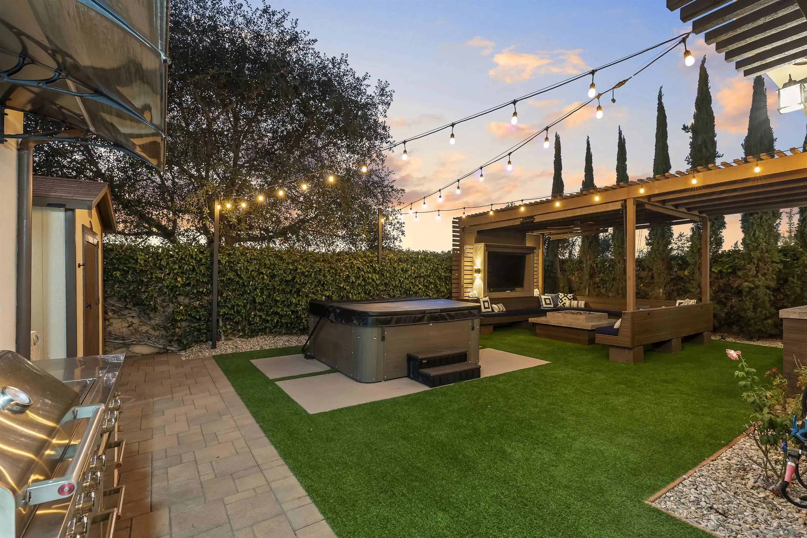 San Diego, California 92127, United States, 4 Bedrooms Bedrooms, ,5 BathroomsBathrooms,Residential,Active,217296