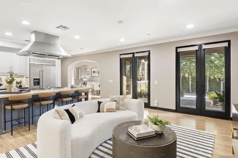 14582 Luna Media, San Diego, CA 92127 - #: 250040047