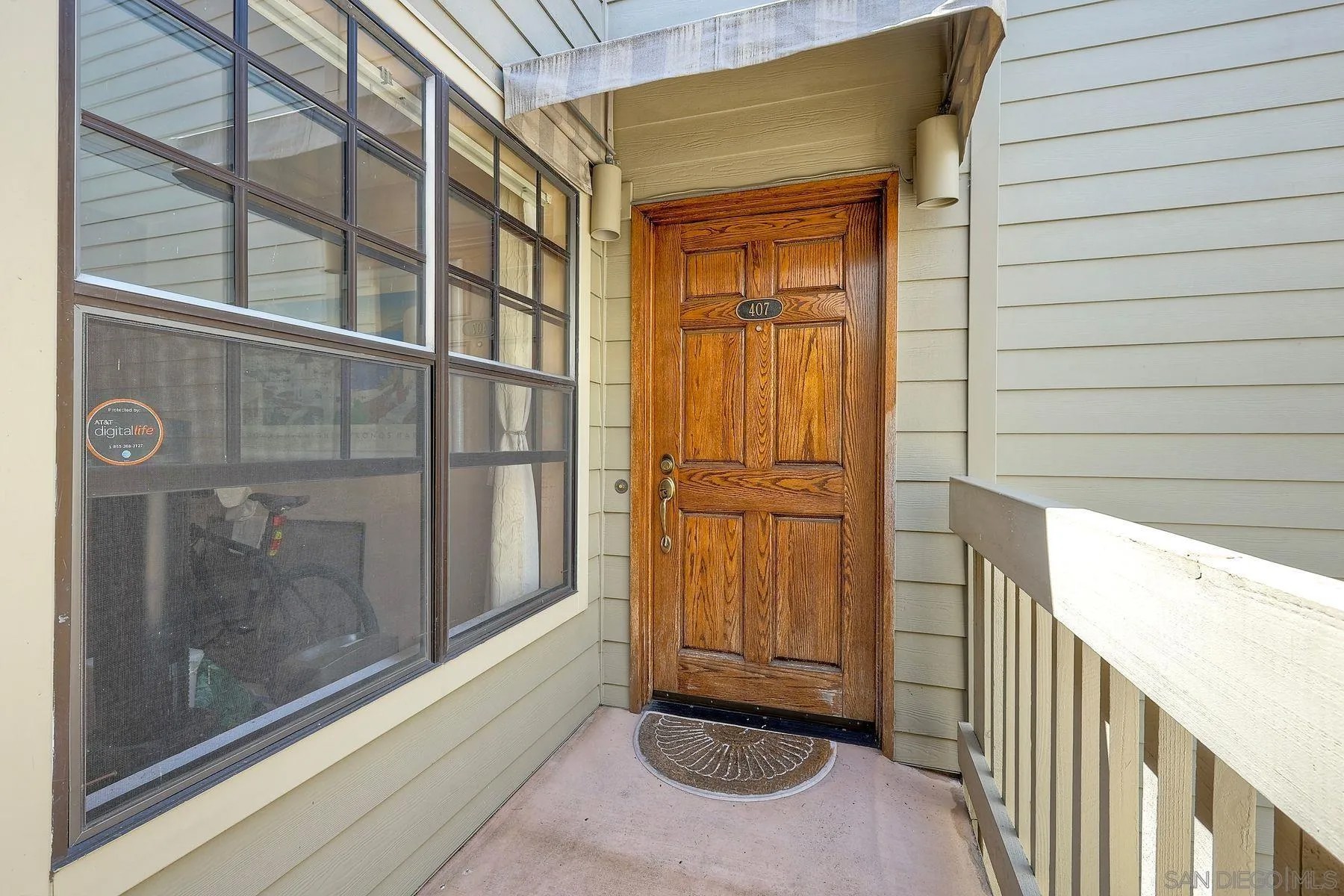 1950 Upas St 407