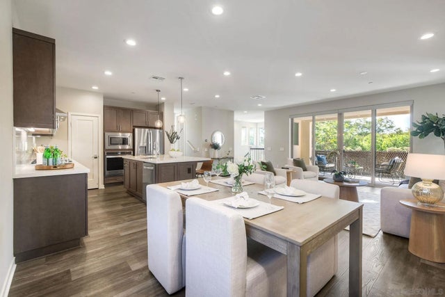 16240 Camden Cir, San Diego