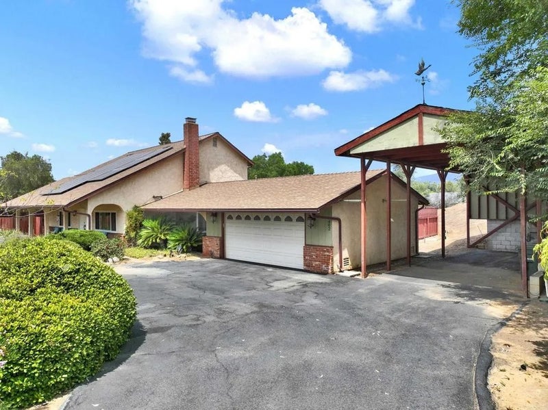 1402 Big Red Road