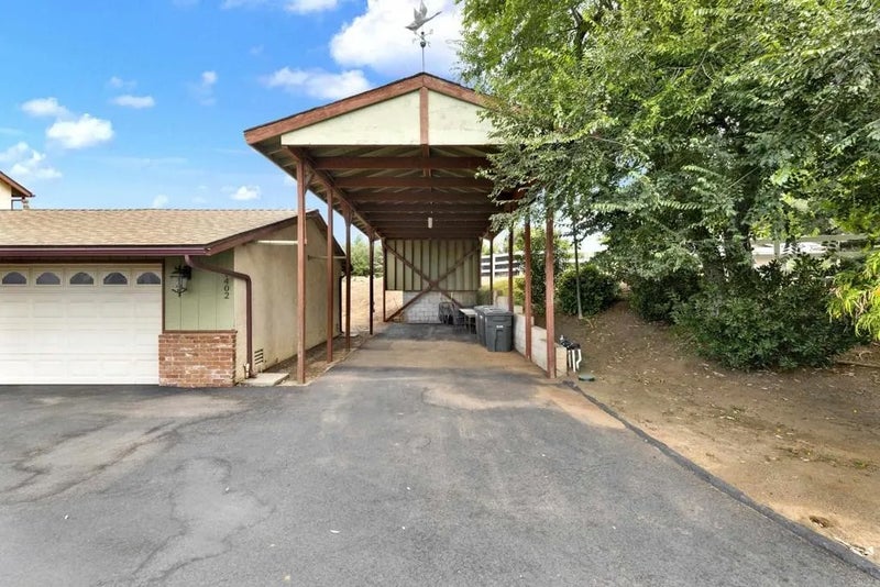 1402 Big Red Road
