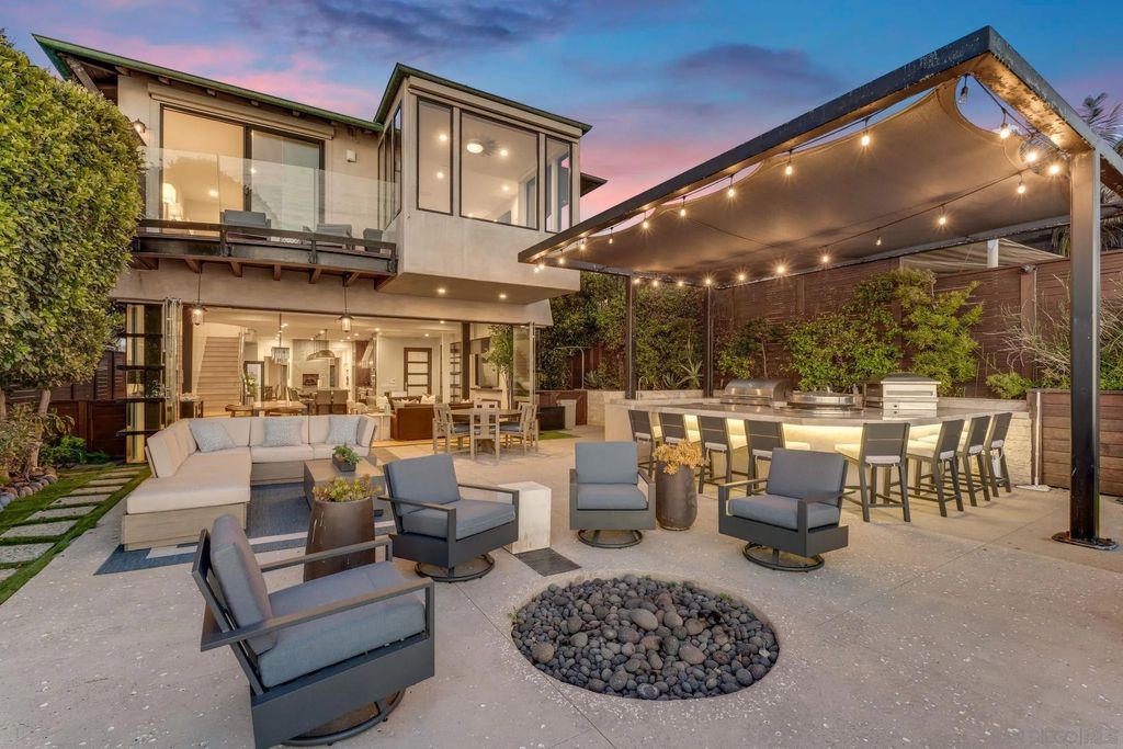 Photo of 282 Neptune Avenue, Encinitas, CA 92024 (MLS # 250040236)