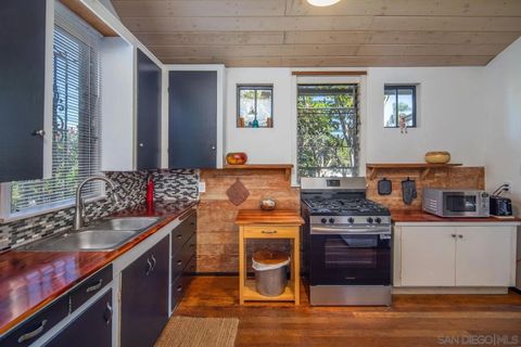 Tiny photo for 432 E 5th St, National City, CA 91950 (MLS # 250043226)