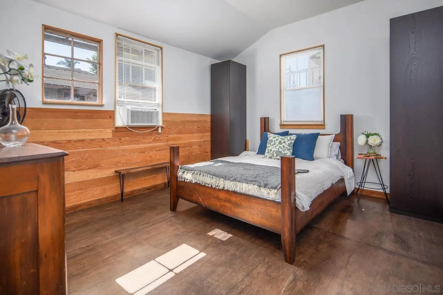 National City, California 91950, United States, 2 Bedrooms Bedrooms, ,1 BathroomBathrooms,Residential,Active,238762