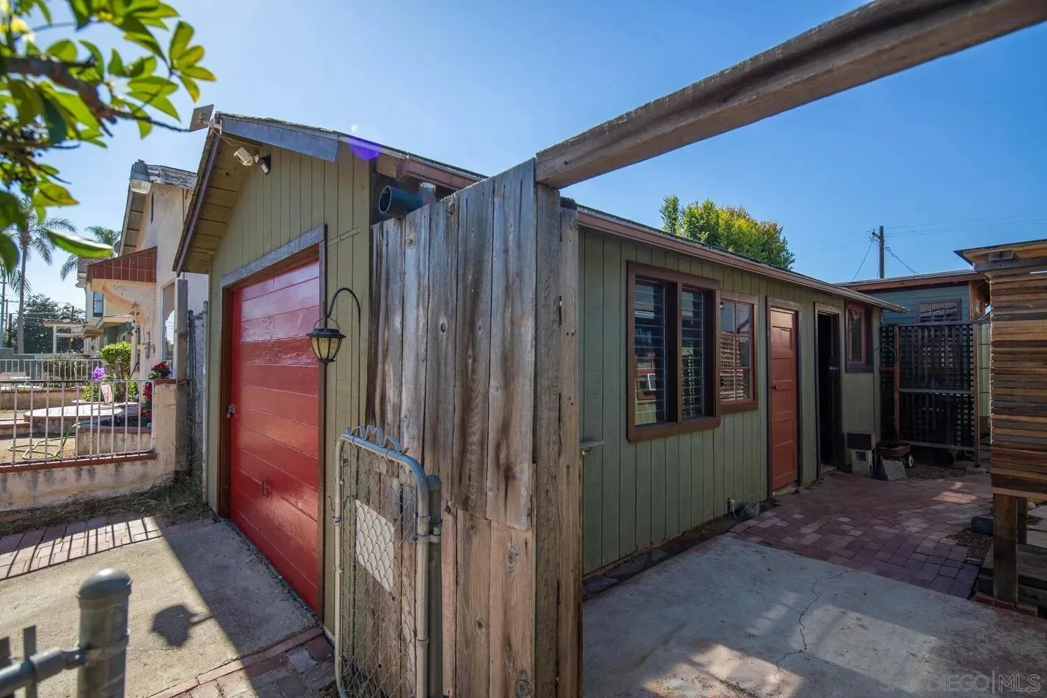 National City, California 91950, United States, 2 Bedrooms Bedrooms, ,1 BathroomBathrooms,Residential,Active,238762