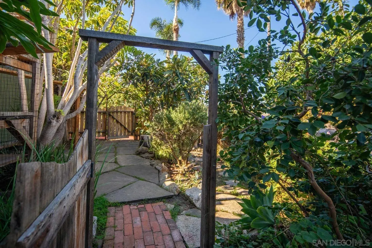 National City, California 91950, United States, 2 Bedrooms Bedrooms, ,1 BathroomBathrooms,Residential,Active,238762