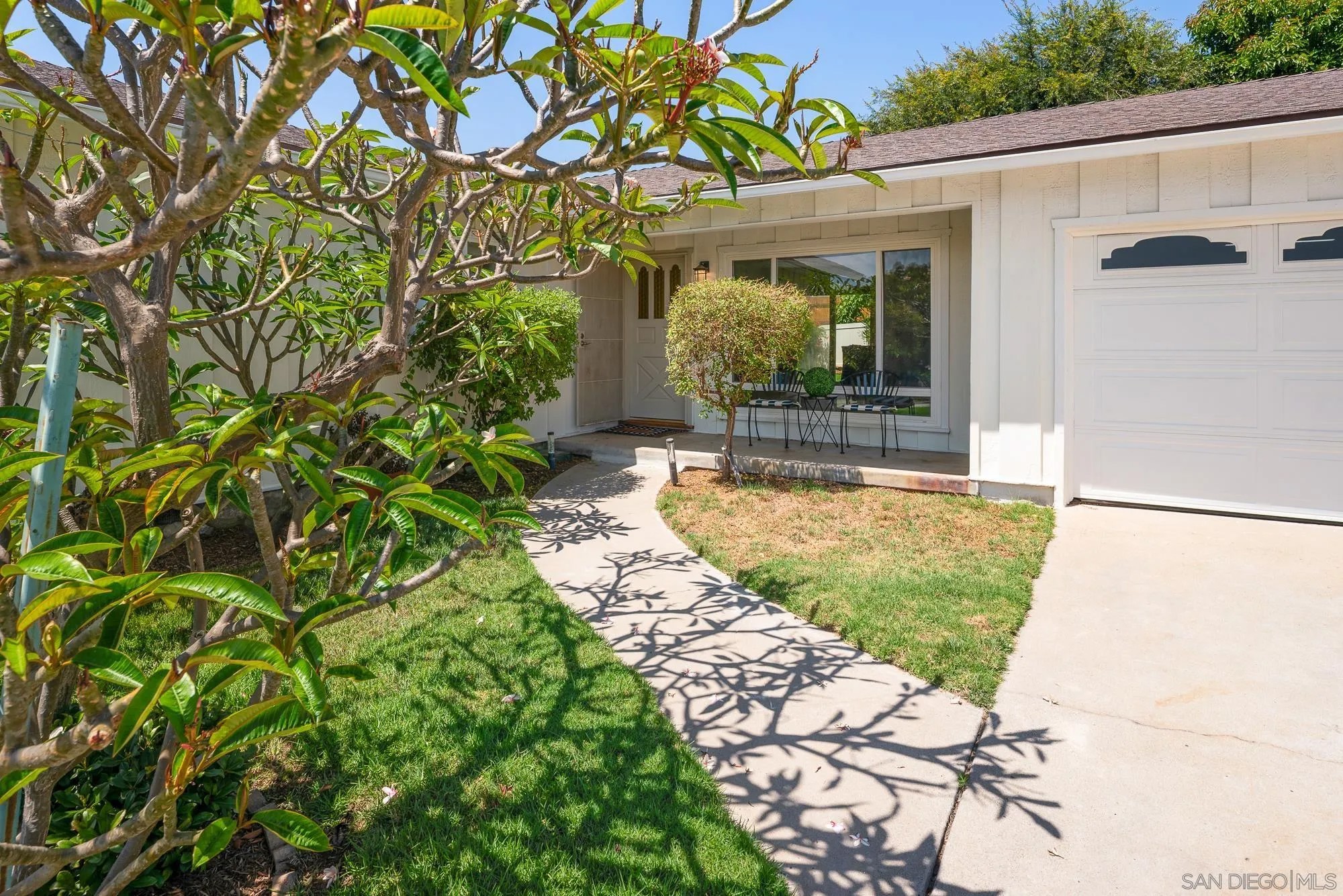 6626 Del Cerro Blvd