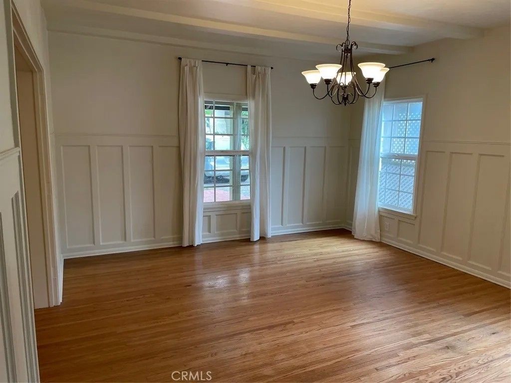 Photo of 466 W 10th St, Claremont, CA 91711 (MLS # CV26082915)