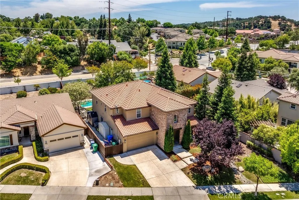 204 Vista Del Rio Court