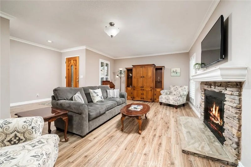 179 Oak Forest Circle