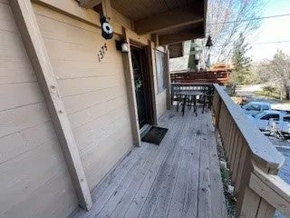 1374 Rock Ridge