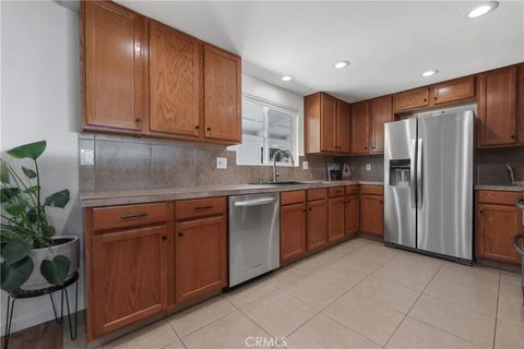 Tiny photo for 56800 Java Drive, Yucca Valley, CA 92284 (MLS # OC25275036)