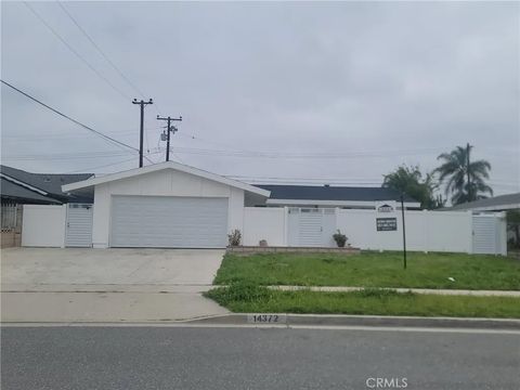 Photo of 14372 Janice St, Westminster, CA 92683 (MLS # PW26047388)