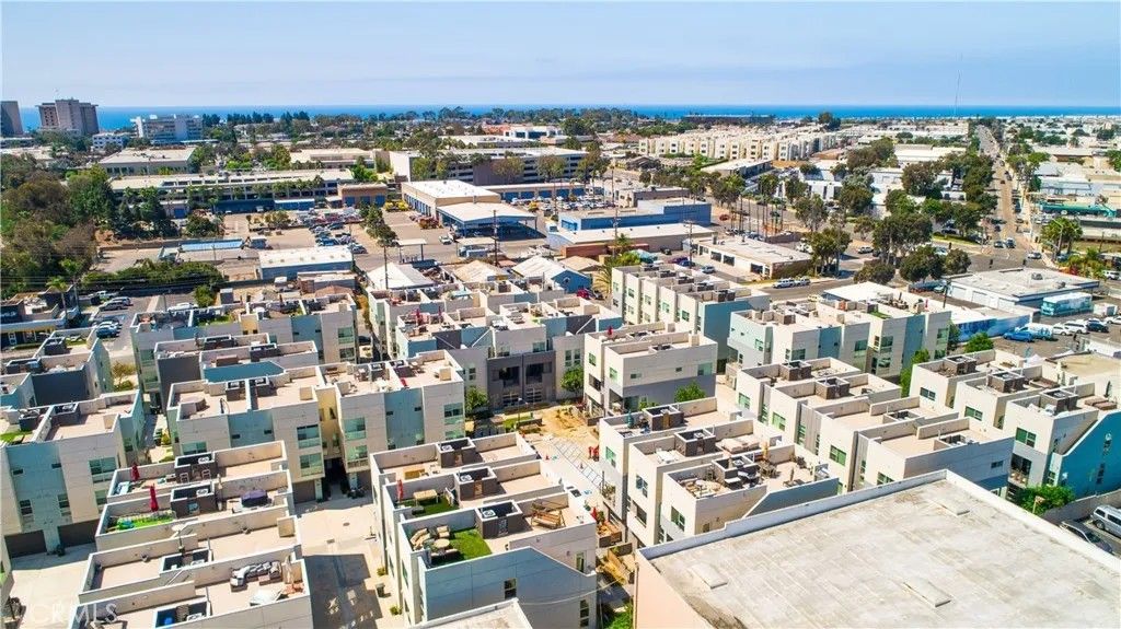 Photo of 1533 Sullivan Avenue, Costa Mesa, CA 92627 (MLS # OC25275842)