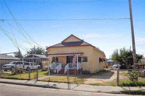 Tiny photo for 345 Combs Ave, Arvin, CA 93203 (MLS # SR25244443)