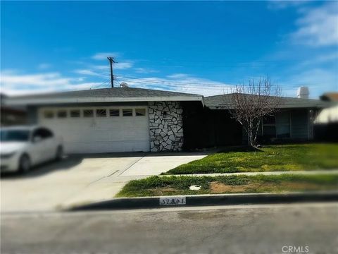 Photo of 37841 Rudall Ave, Palmdale, CA 93550 (MLS # DW26042723)