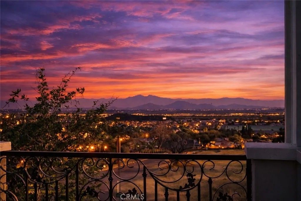 Photo of 6895 Baroque Ct, San Bernardino, CA 92407 (MLS # CV26068035)