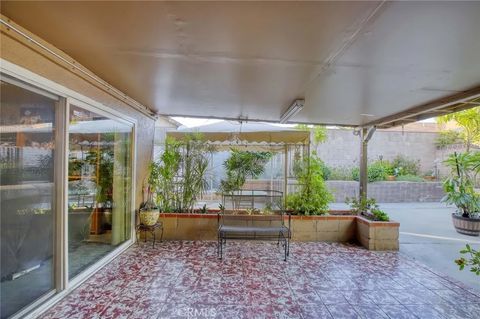 Tiny photo for 10226 Amboy Ave, Pacoima, CA 91331 (MLS # GD25233385)