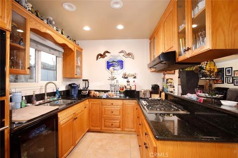 Tiny photo for 10226 Amboy Ave, Pacoima, CA 91331 (MLS # GD25233385)