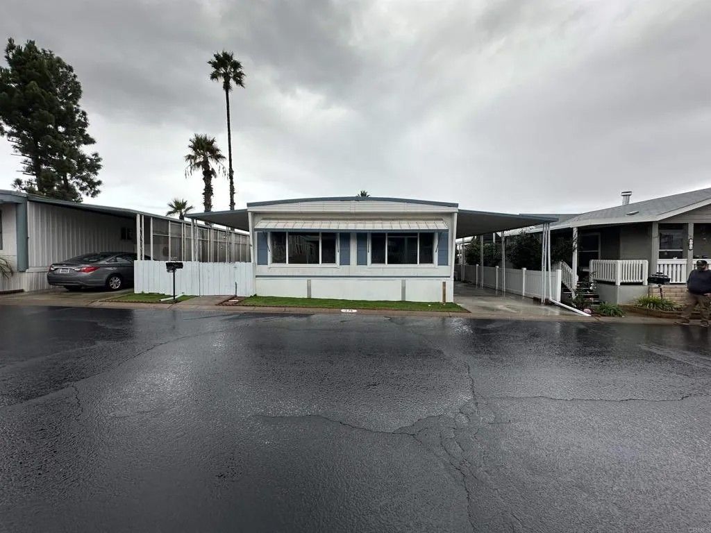 Photo of 8301 Mission Gorge Rd #274, Santee, CA 92071 (MLS # PTP2508651)