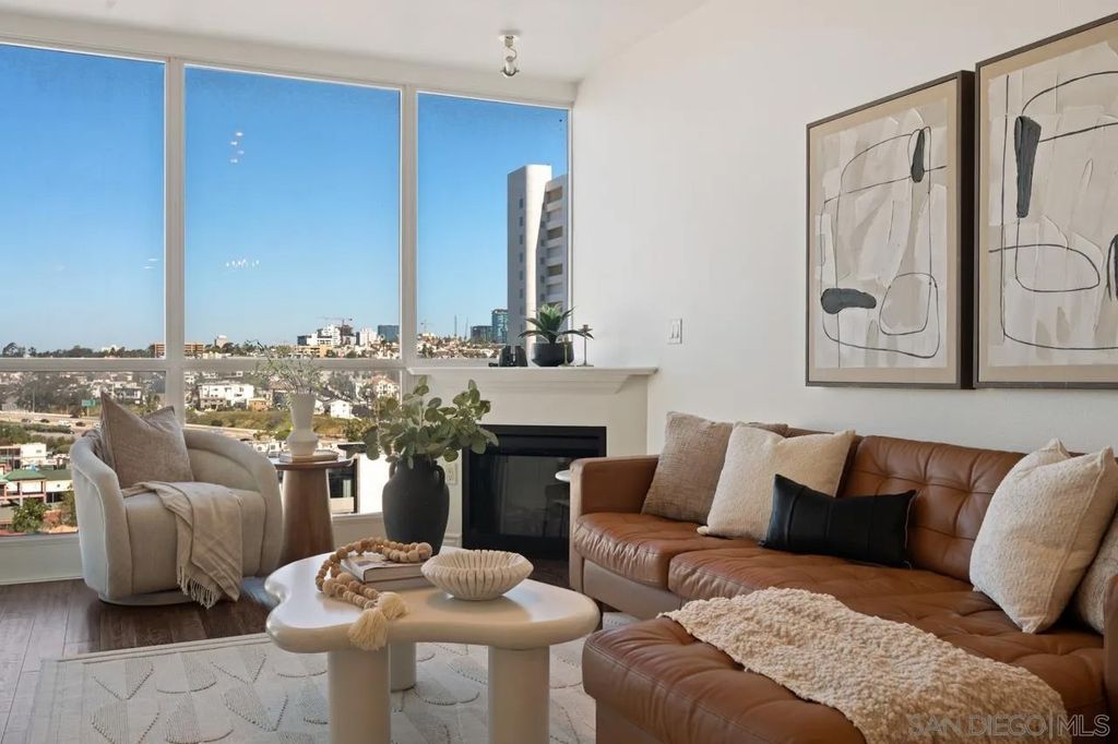 Photo of 300 W Beech St #1305, San Diego, CA 92101 (MLS # 260005922)