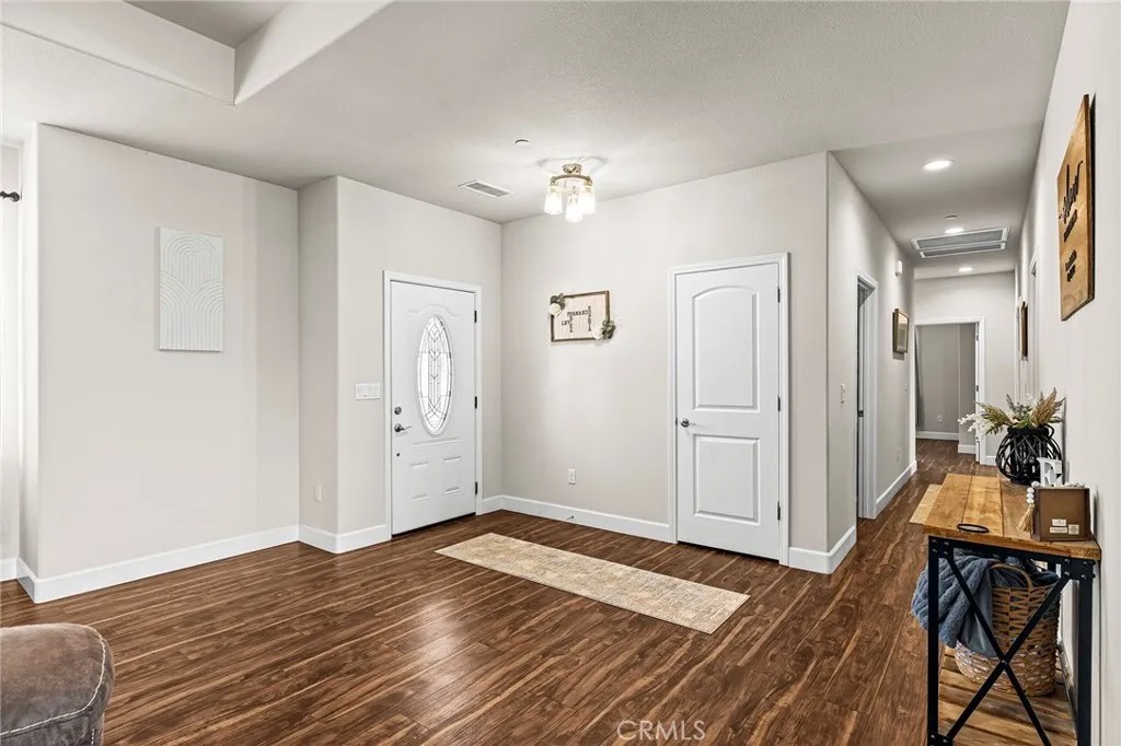 250 Pacific Dr
