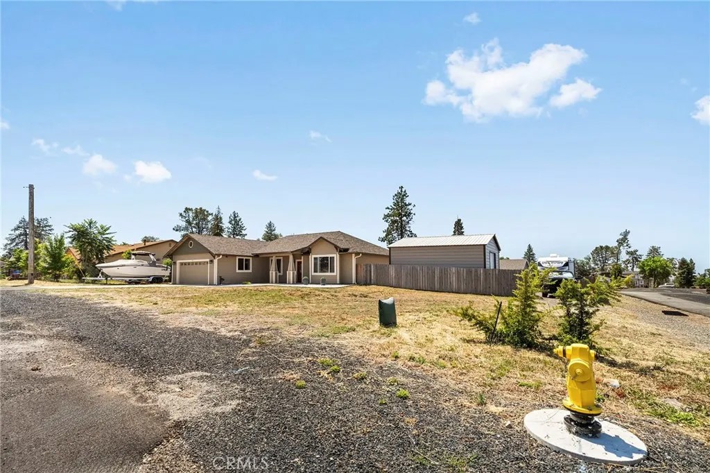 250 Pacific Dr