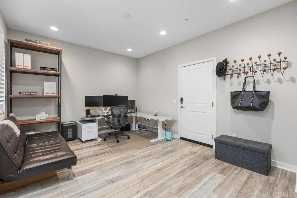 Photo of 2601 Cranston Dr #706, Escondido, CA 92025 (MLS # NDP2600356)