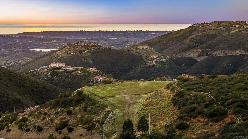 18180 Cerro Del Sol