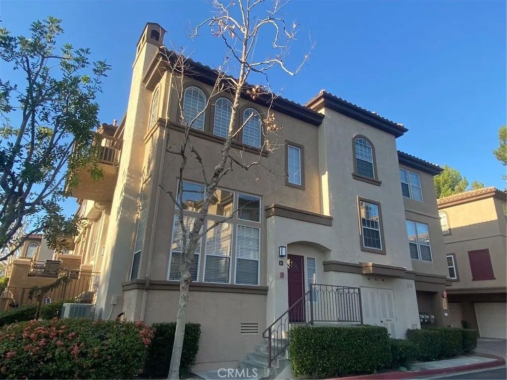 Photo of 66 Montana Del Lago Drive, Rancho Santa Margarita, CA 92688 (MLS # TR26034213)