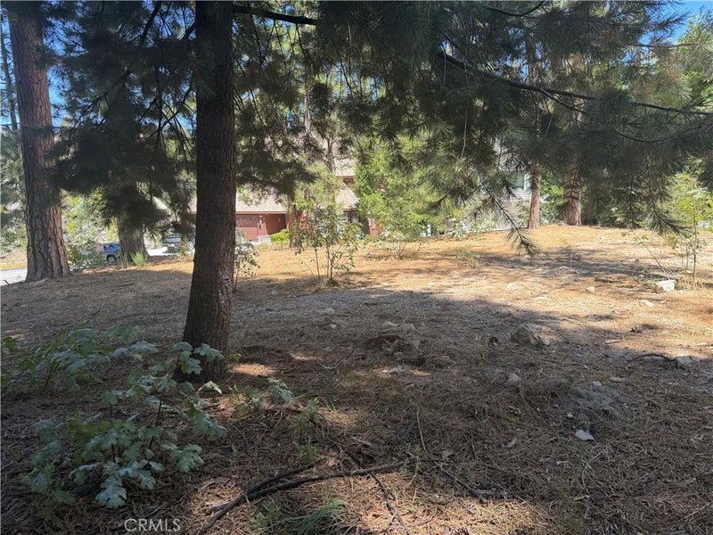27586 Meadow Bay
