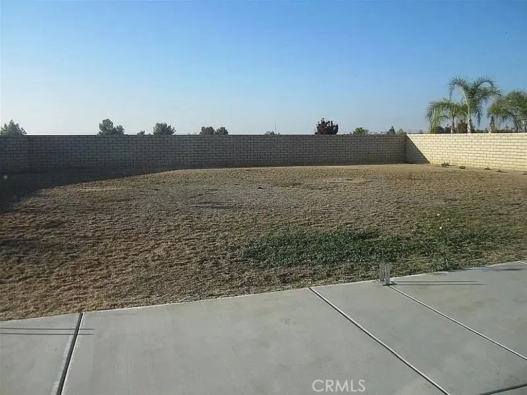 Photo of 5008 Via Palermo Drive, Bakersfield, CA 93306 (MLS # SR26086657)