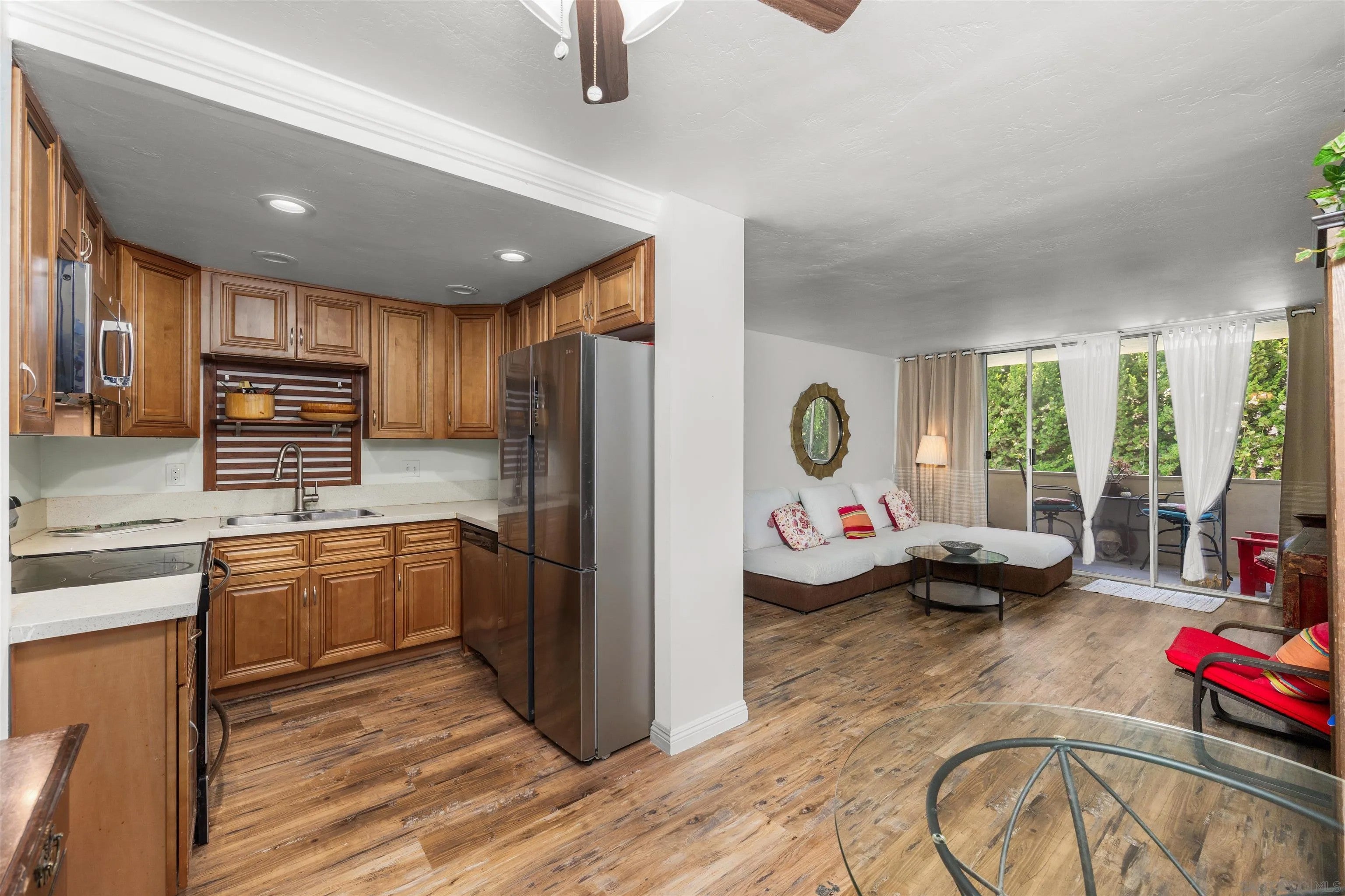 2510 Torrey Pines Rd. 320