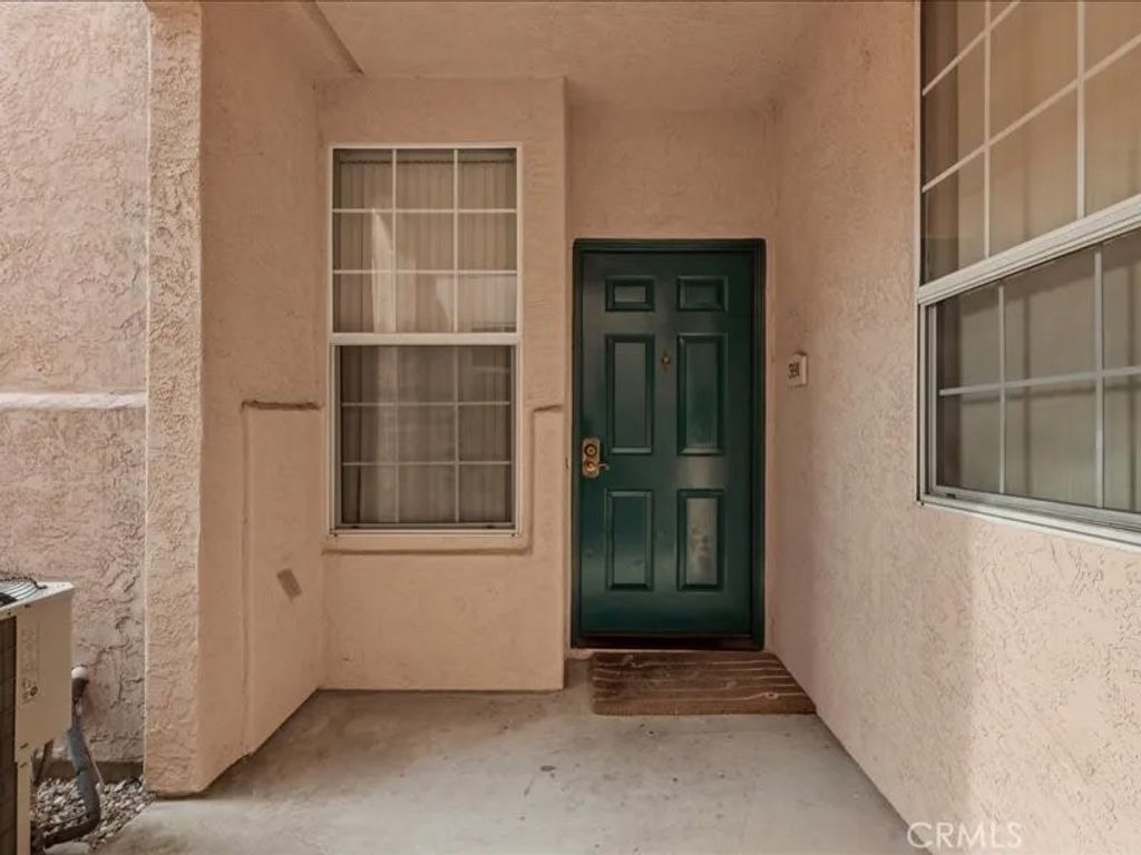 Photo of 18557 Caminito Pasadero #391, San Diego, CA 92128 (MLS # DW26069078)