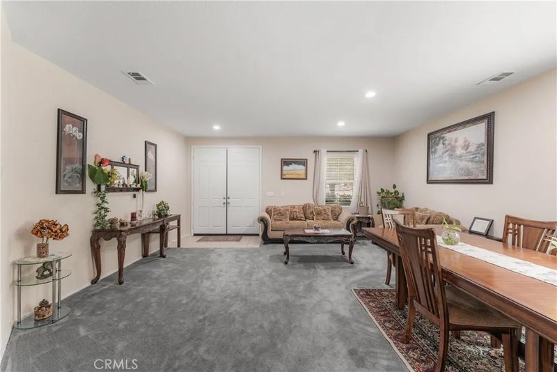 2821 E Avenue J4