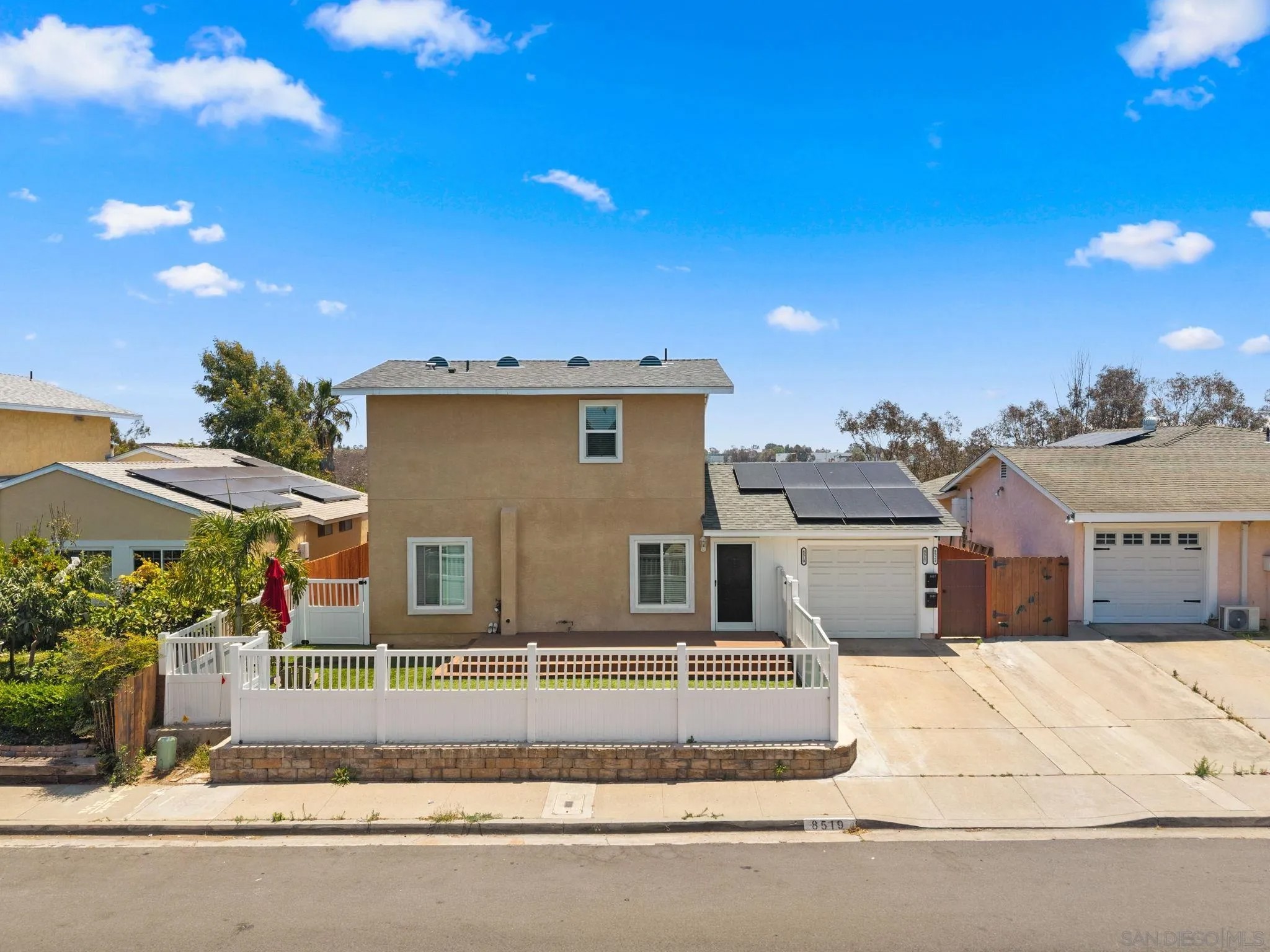 8519 Jade Coast Dr