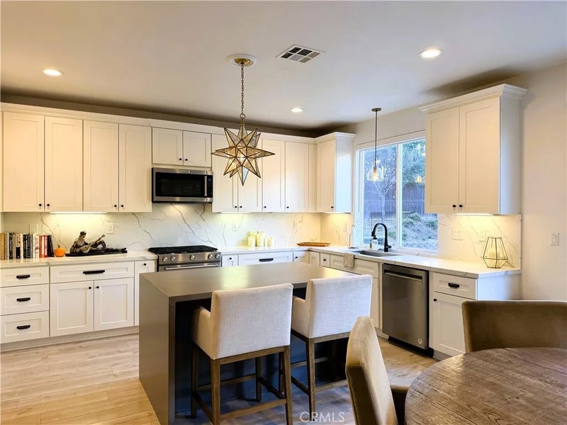 34006 Oro Fino Court