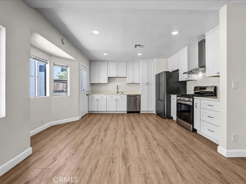 11822 Rialto