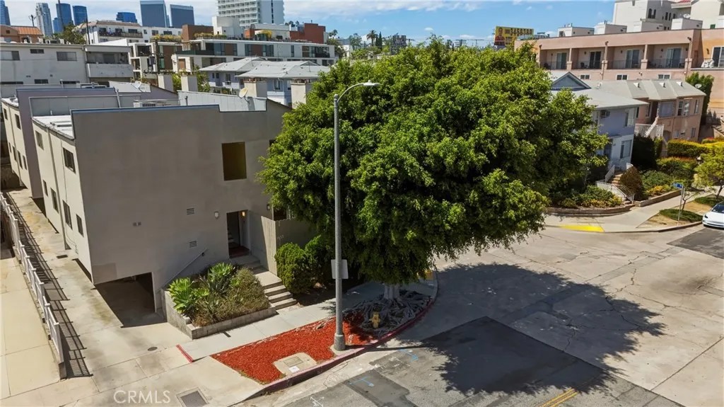 1433 S Beverly Drive