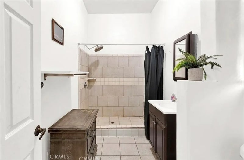 1151 W Mission
