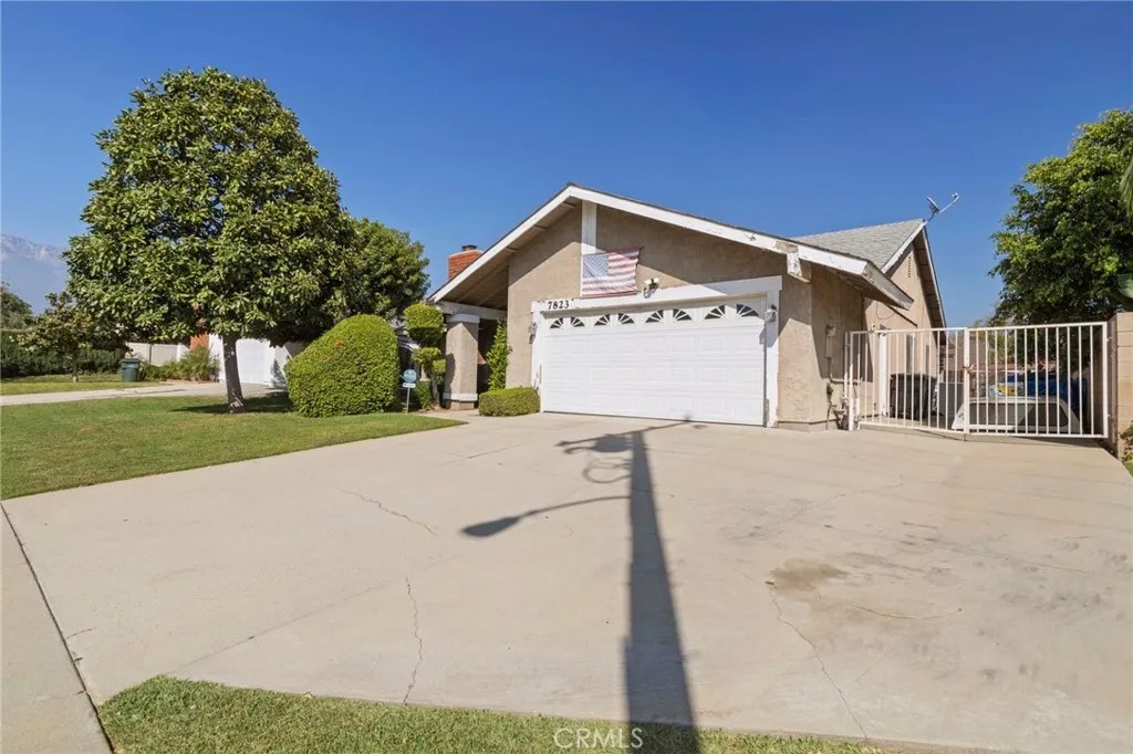 7823 Ramona Avenue