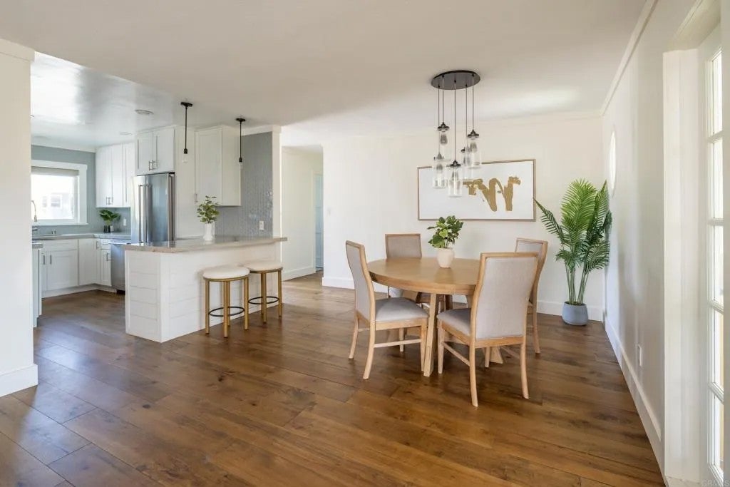 6321 Celia Vista