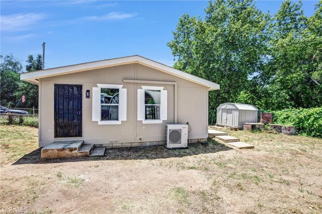 Photo of 707 Silverbrook DR, El Cajon, CA 92019 (MLS # WS26103502)