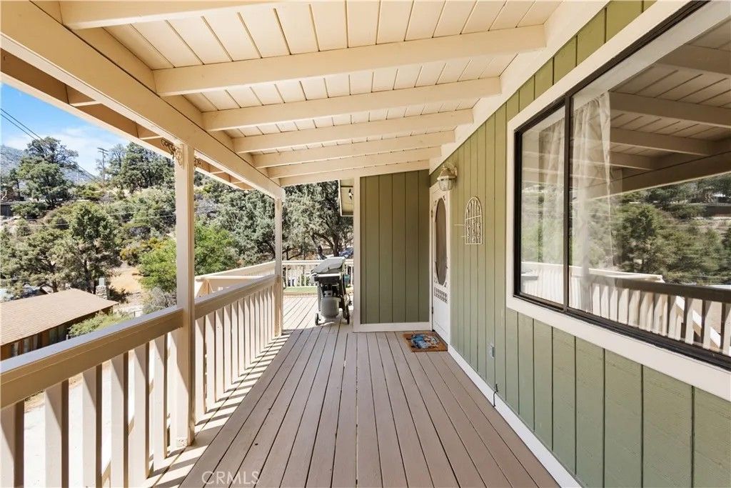 Photo of 3905 Oregon Drive, Frazier Park, CA 93225 (MLS # SR26005288)