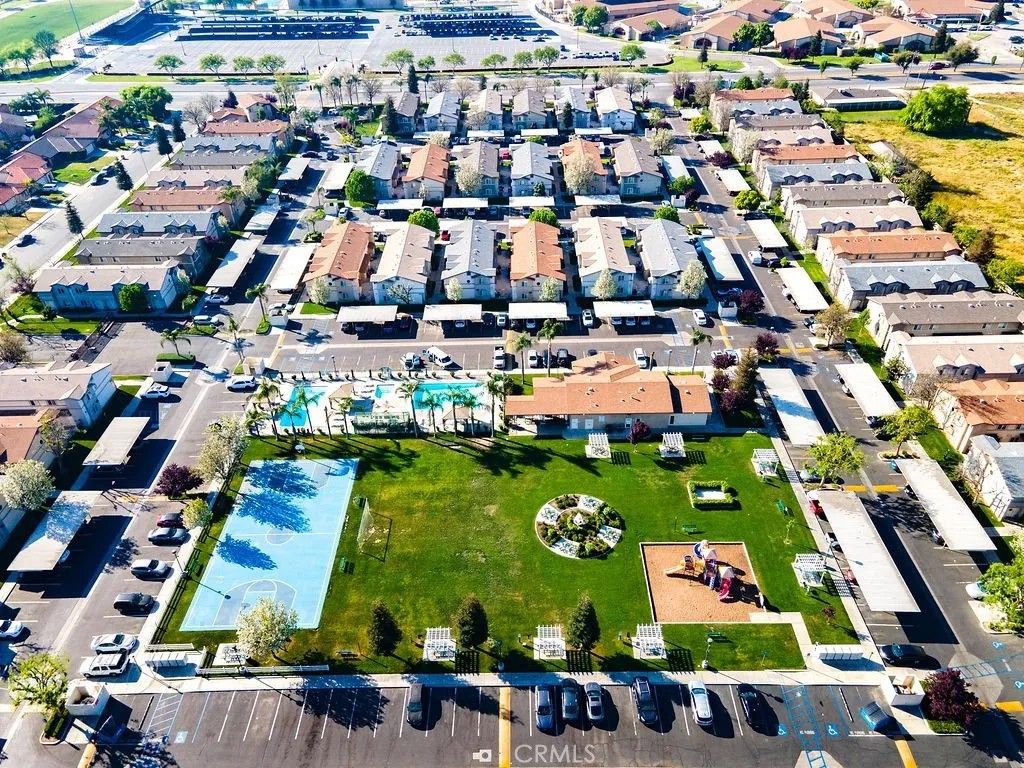 Photo of 600 Hosking AVE, Bakersfield, CA 93307 (MLS # SR26097231)