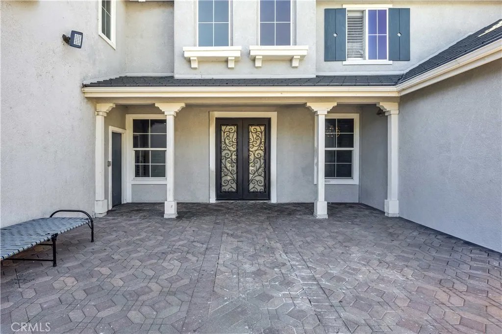 13859 Oak Leaf Way